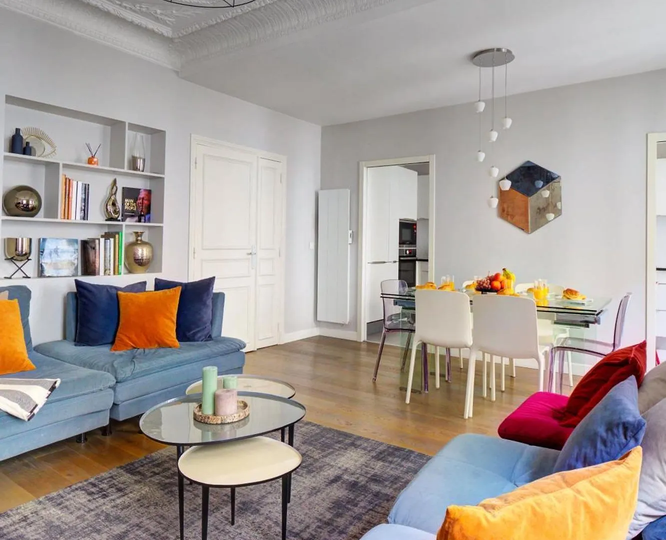 Arc De Triomphe & Theatre Marigny - 3Br - Cityapartmentstay Paris Apartment