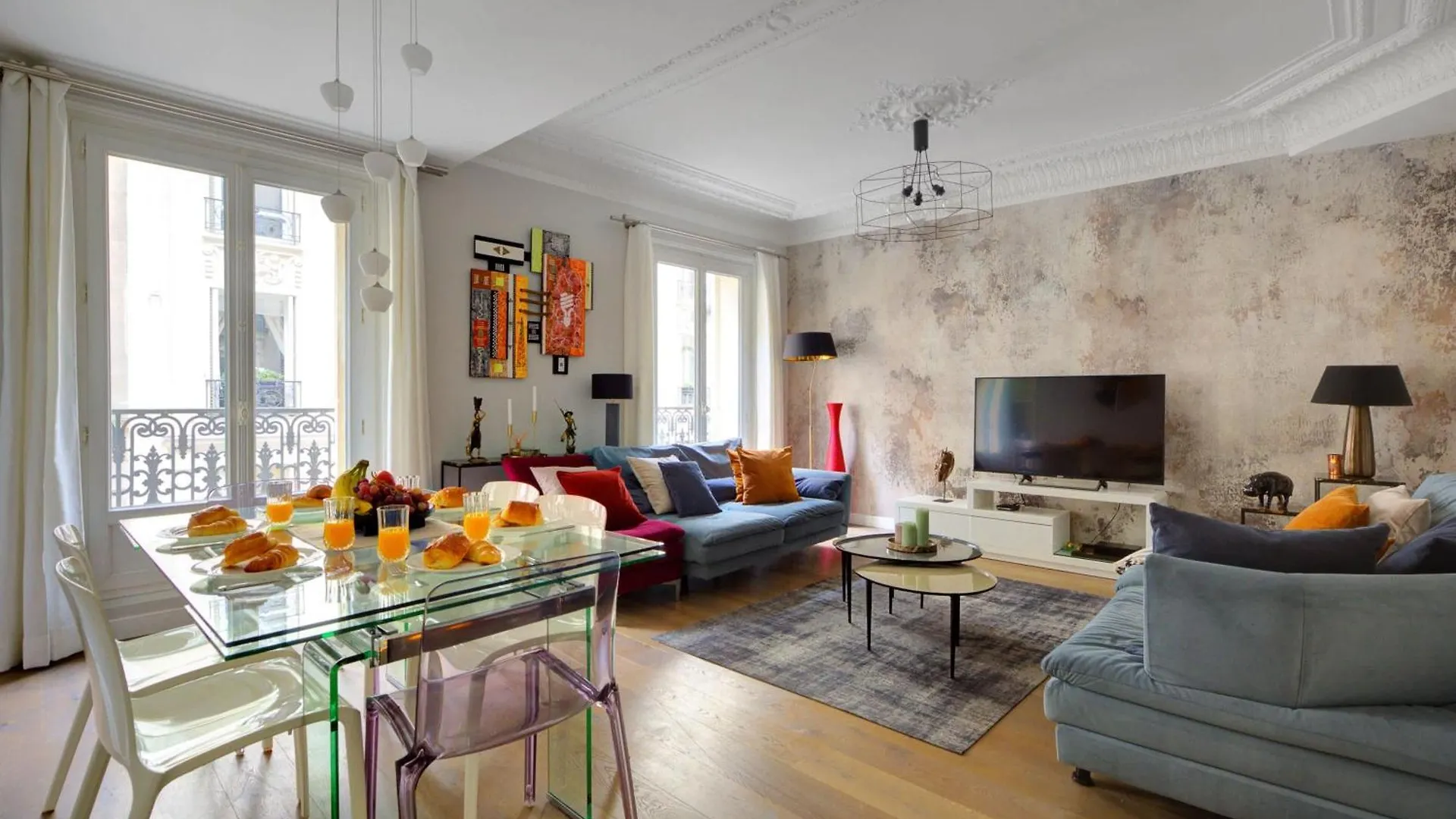 Arc De Triomphe & Theatre Marigny - 3Br - Cityapartmentstay location