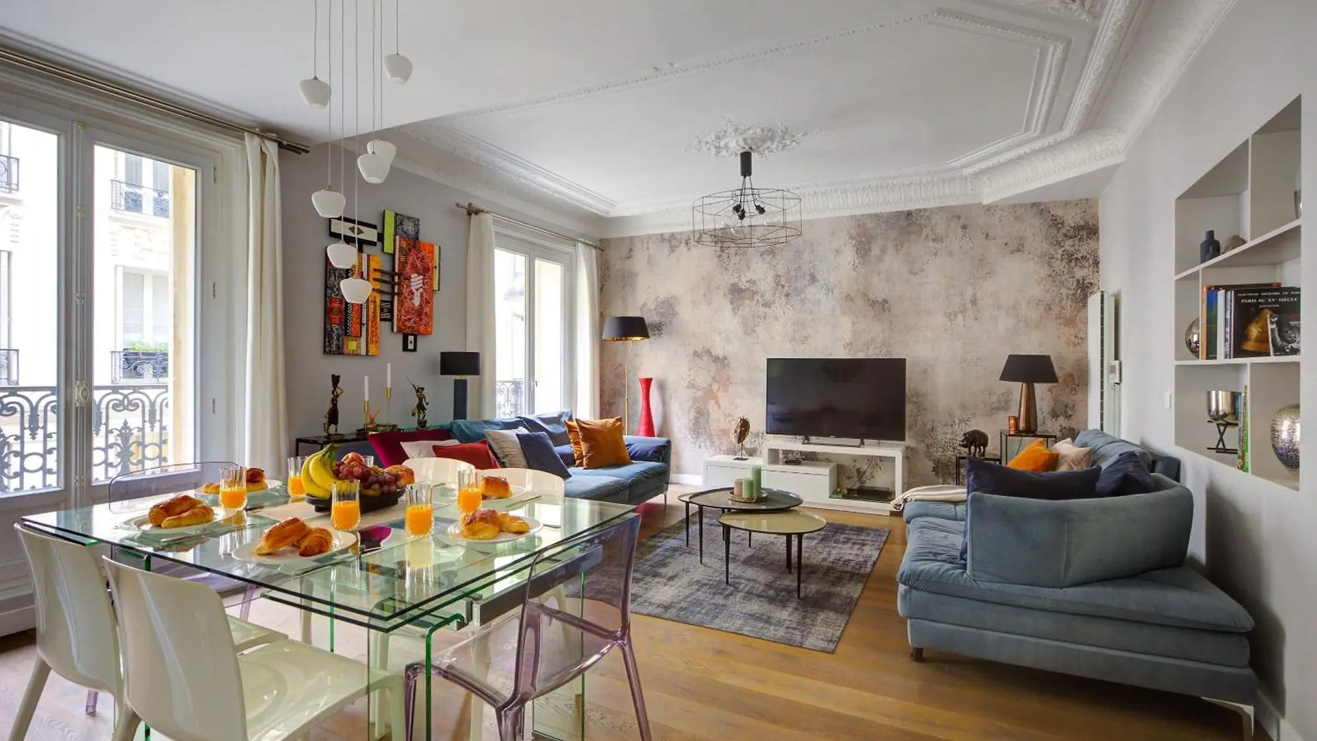 Arc De Triomphe & Theatre Marigny - 3Br - Cityapartmentstay Paris